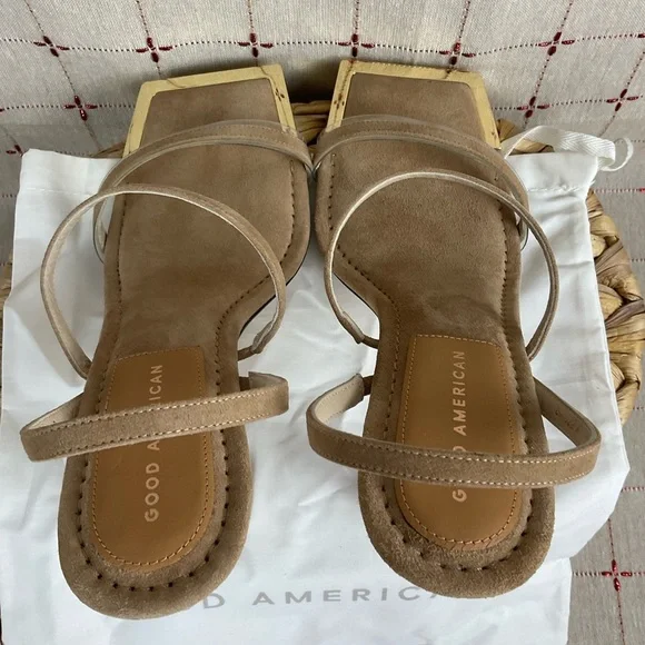 Good American Suede Strappy Heels Gold Square Toe Sz 9 Light Brown Leather New - Picture 7 of 8